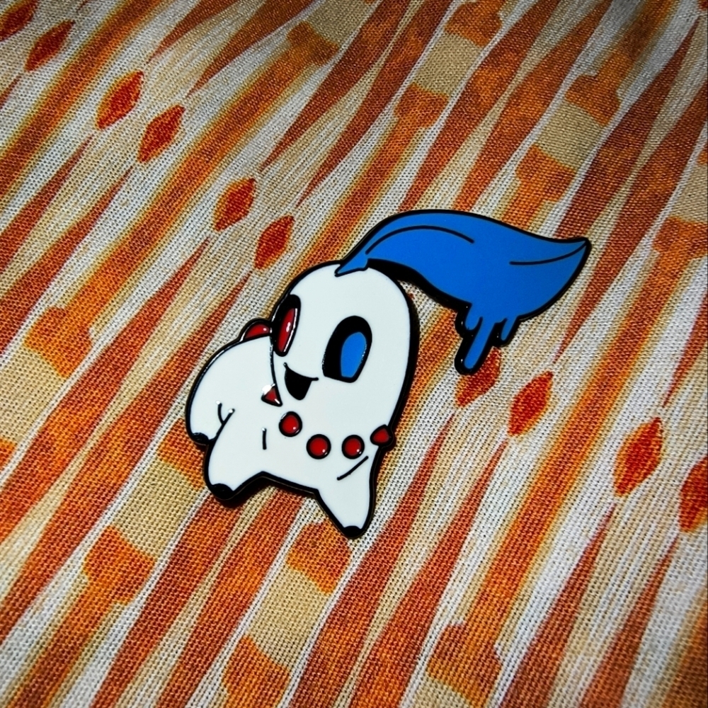 Cute Ghost Enamel Pin with Blue Accent Pokemon Anime Manga White